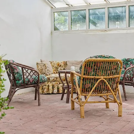 Charming 45 M House In Peaceful Setting